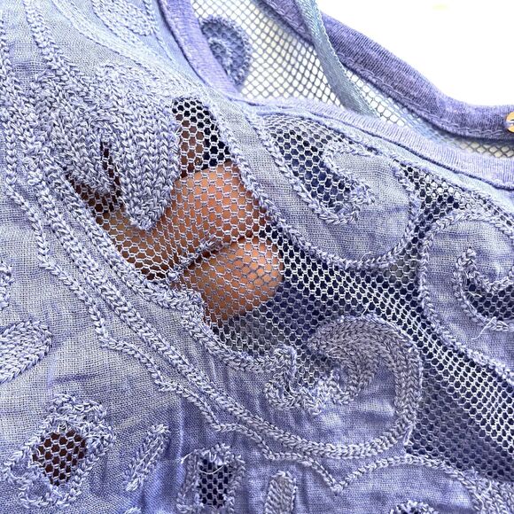 FREE PEOPLE Top Meant To Be Cutout Embroidered Tee Top OB778759 *Flaw - Picture 9 of 13